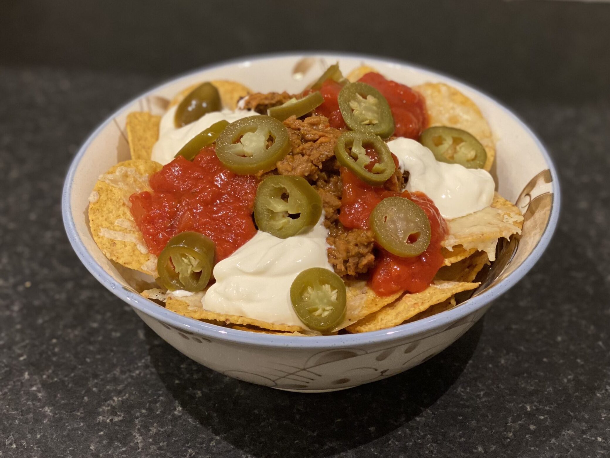 A bowl of nachos